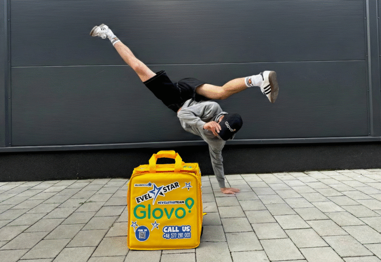 GlovoCourierJump